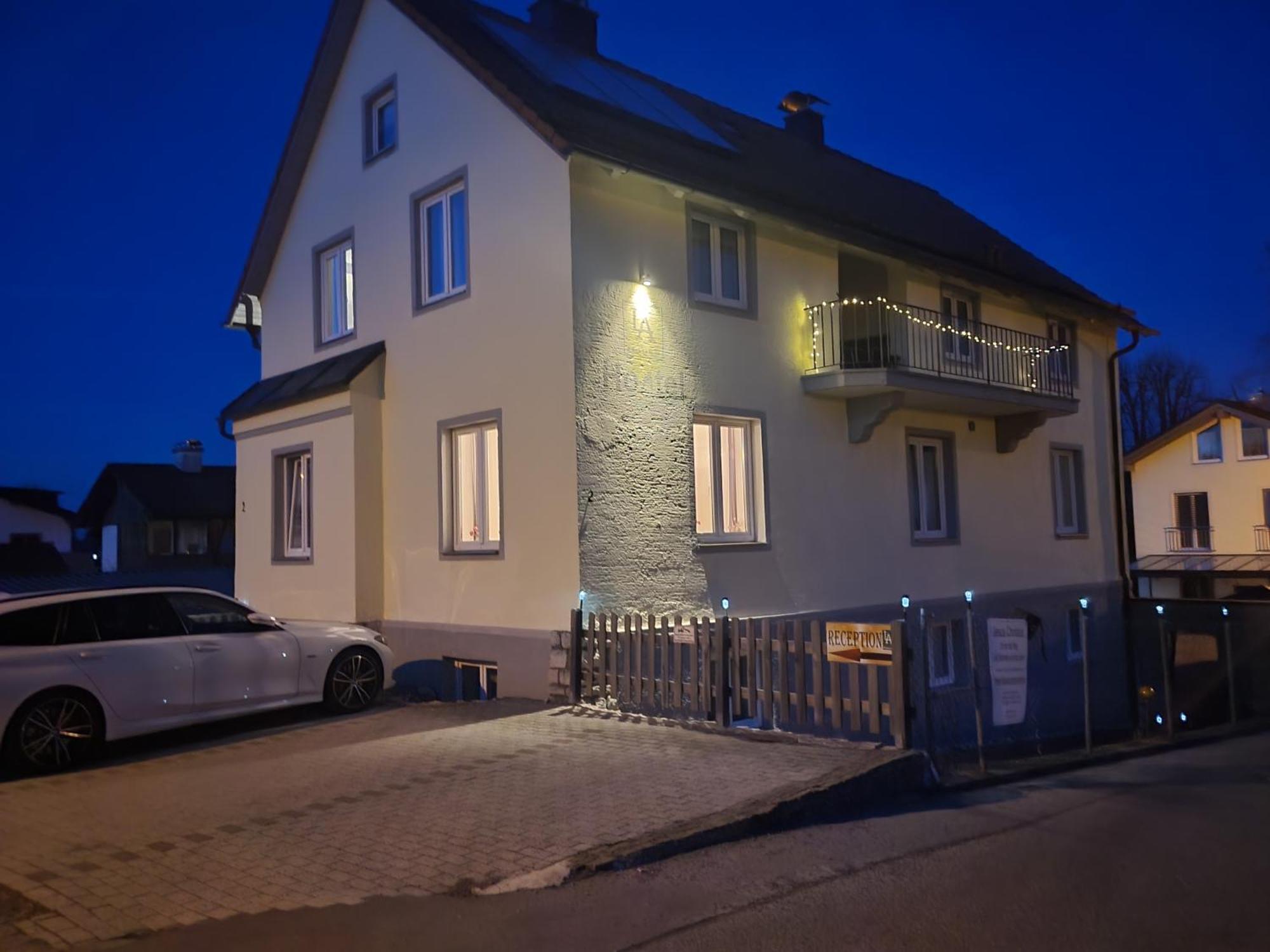 House La Neuschwanstein Blick - Budget City Hotel Füssen Exteriér fotografie